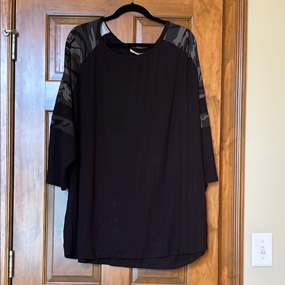 Black Camouflage Sleeve Women's Top